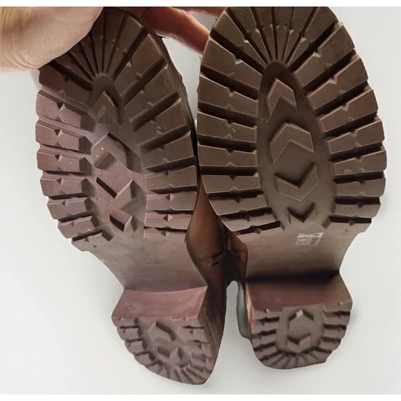 Coach Leather Ankle Boots Women’s Size 8 Brown Zip-Up Logo Turnlock Detail - Picture 9 of 11